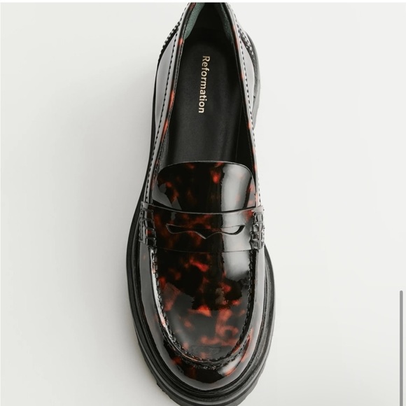 NWT Reformation Agathea Loafer 🖤🫶🏻 - Picture 4 of 8